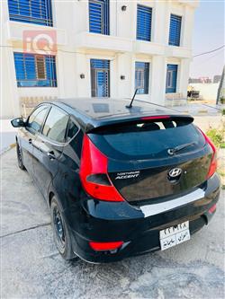 هیوندای ئەکسنت هاچباک